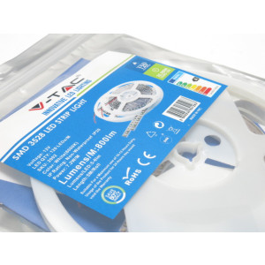 Come illuminare una stanza con i led: consigli per far luce ... Strisce led per illuminare una stanza