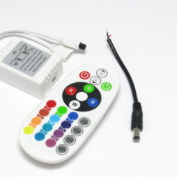 controller per strisce led rgb con telecomando
