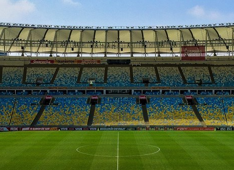 illuminazione campi da calcio