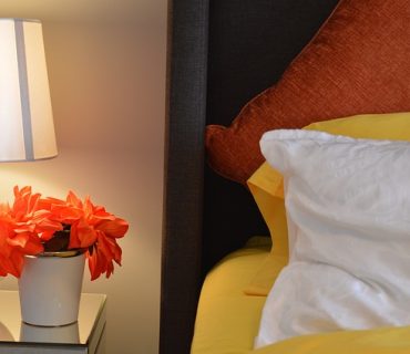 illuminazione testata letto