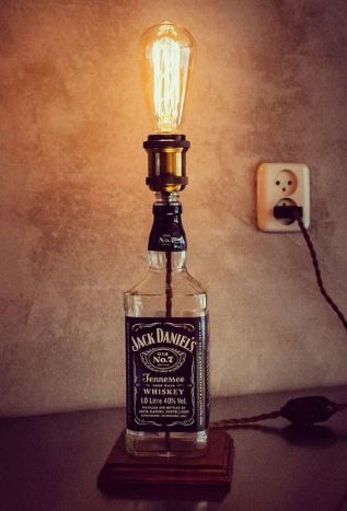 Come fare lampade con le bottiglie